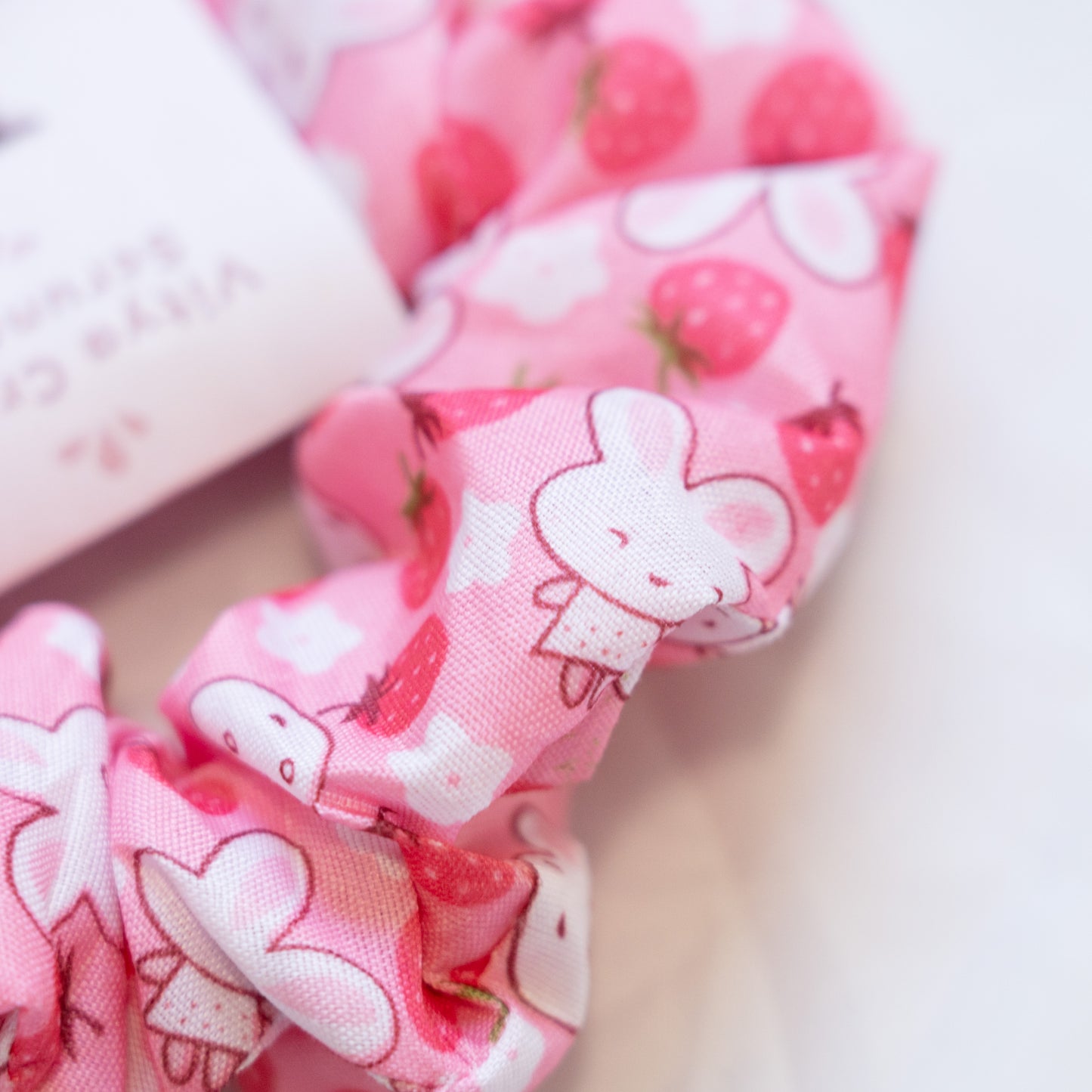 Bunny world | Scrunchie Pink